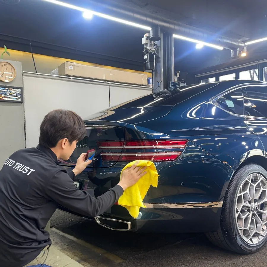 볼보 S90을 타는 직장인입니다.